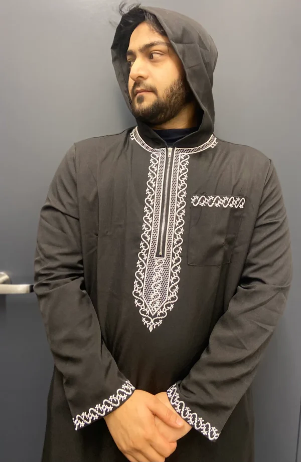Formal Hooded Thobe Elite Black | Elegant, Comfortable & Luxurious - Image 2