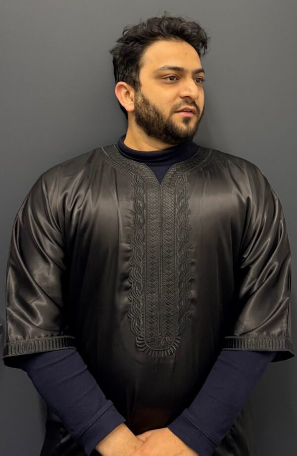 Elite Half-Sleeve Djellaba Black Minimalistic Luxury | Elegant & Comfort - Image 7