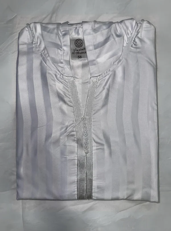 Othaiman Hooded Casablanca Cloak Abyad | Moroccan Elegance - Image 2