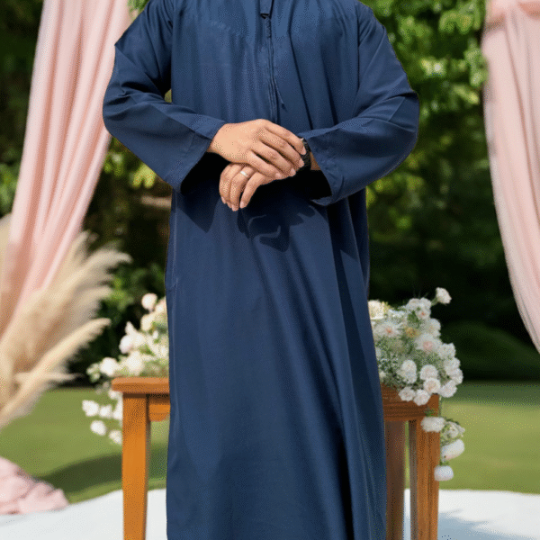 Emirati Gray Ghutra | Elegant Traditional Headwear for Men - Image 3